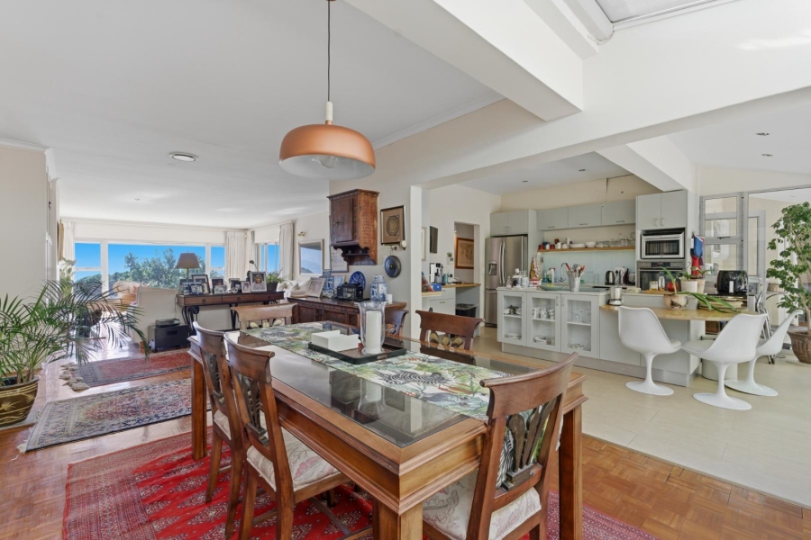 4 Bedroom Property for Sale in Camps Bay Western Cape